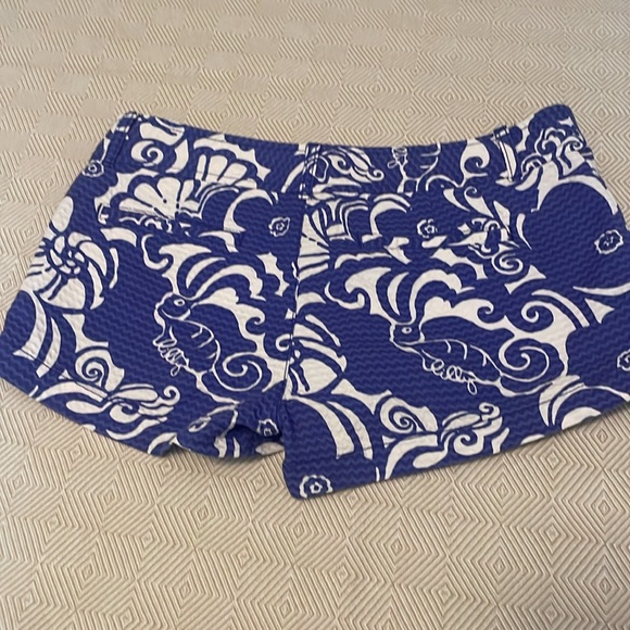 Lilly Pulitzer Shorts - Picture 5 of 5